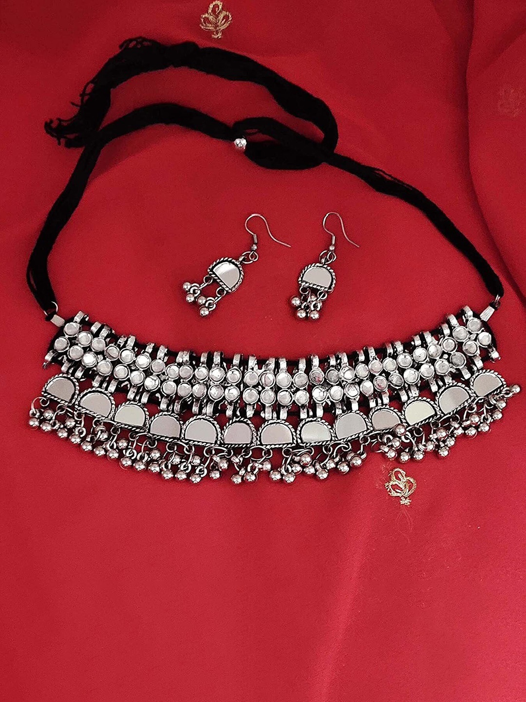 

Oxidized Heaven Sterling Silver-Plated Mirror Studded & Beaded Jewellery Set