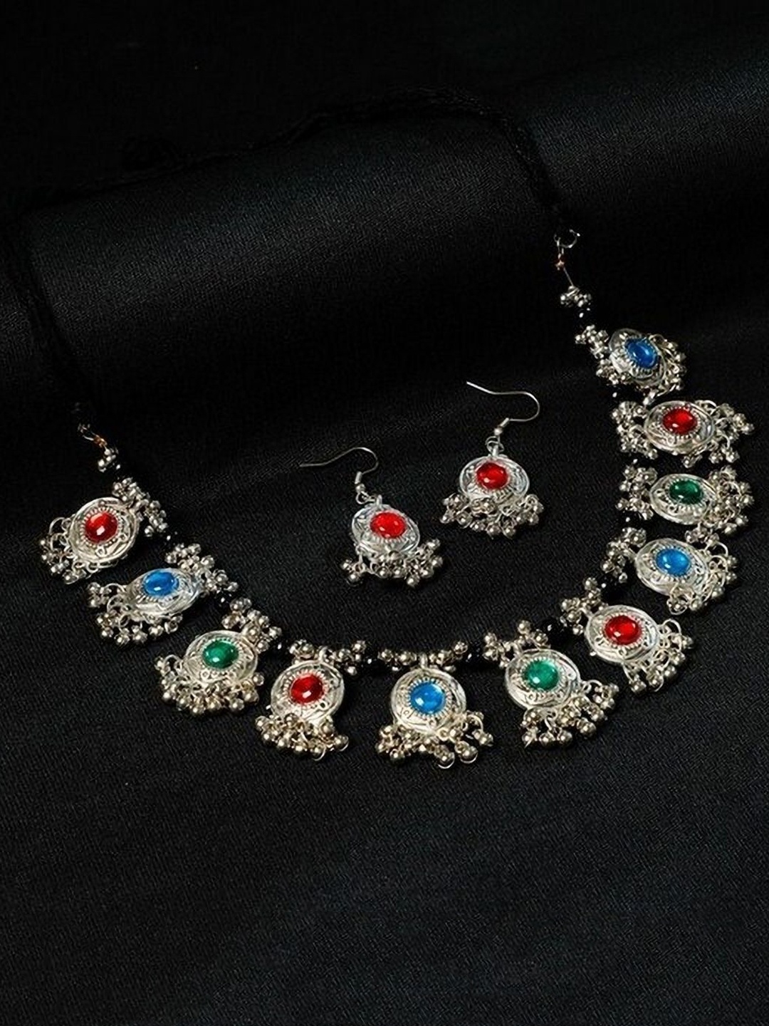 Oxidized Heaven Sterling Silver Plated Stone Studded & Beaded Jewellery Set