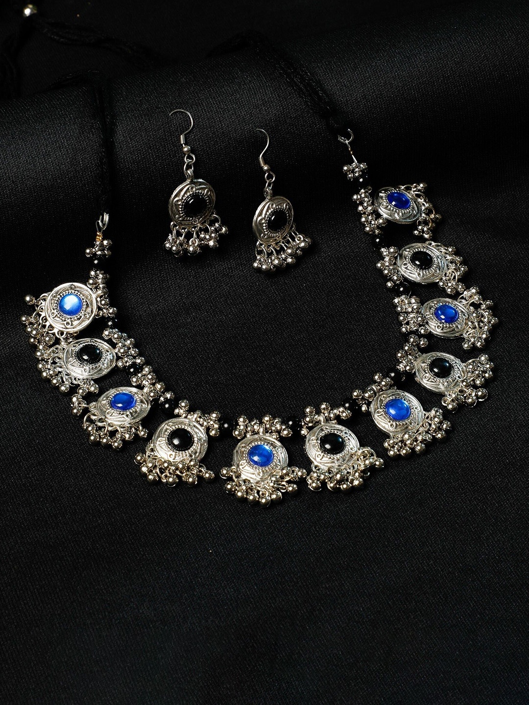 

Oxidized Heaven Sterling Silver Plated Stone Studded Jewellery Set