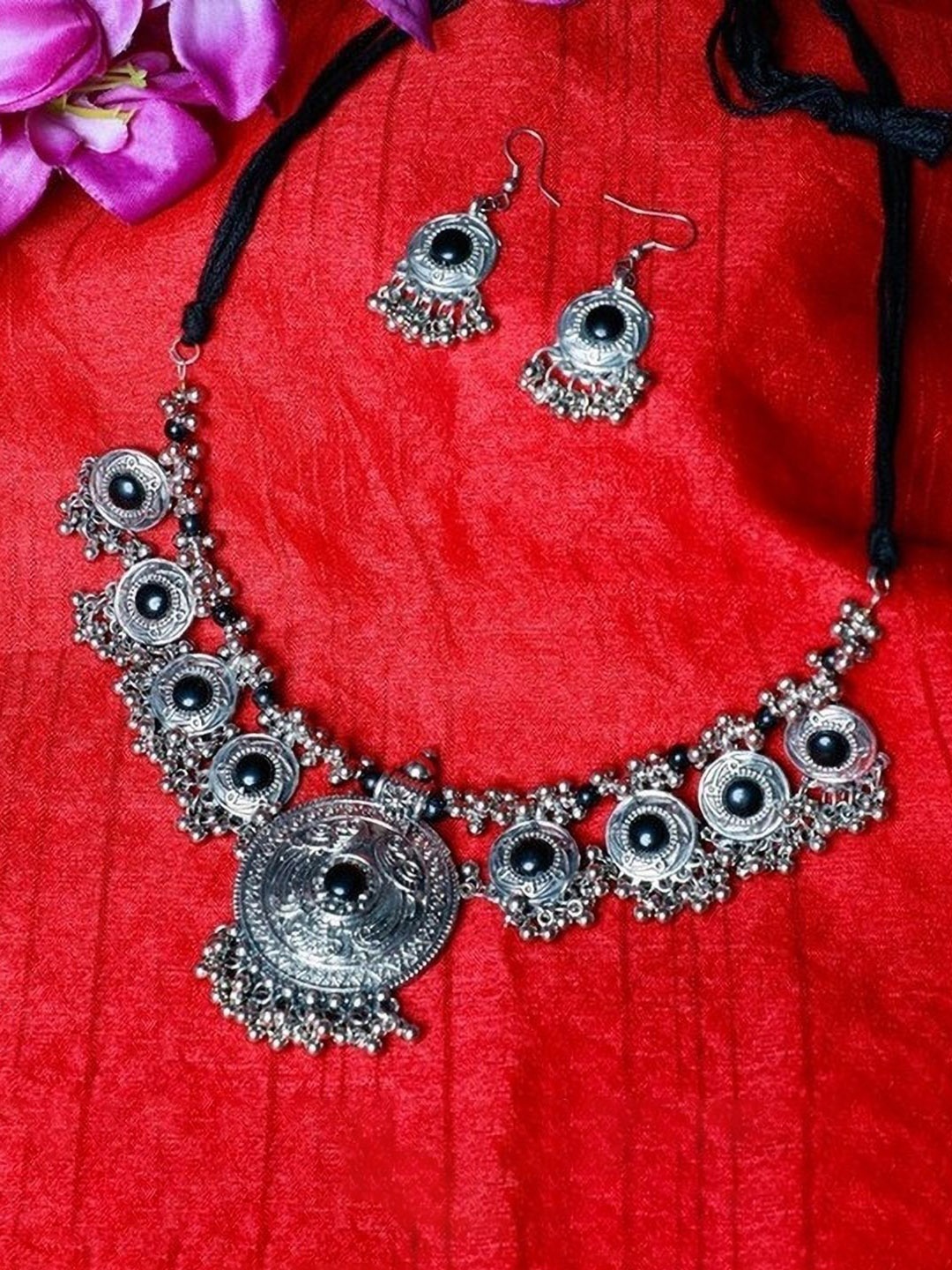 

Oxidized Heaven Sterling Silver-Plated Stone-Studded & Beaded Necklace and Earrings