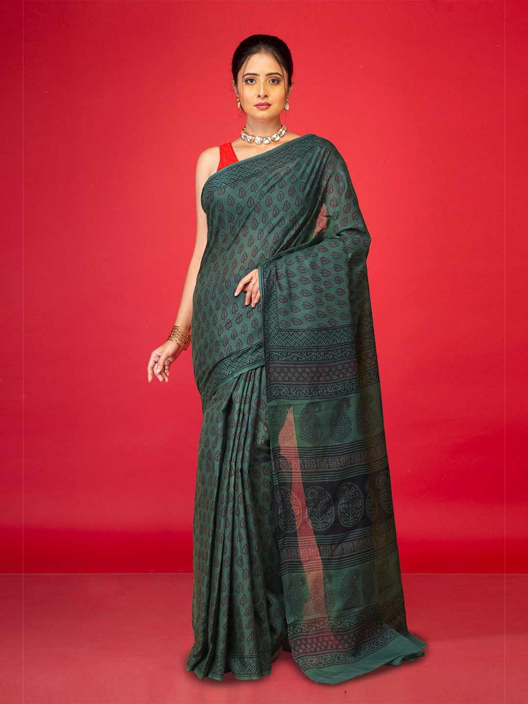 

Unnati Silks Ethnic Motifs Printed Pure Cotton Bagh Saree, Green