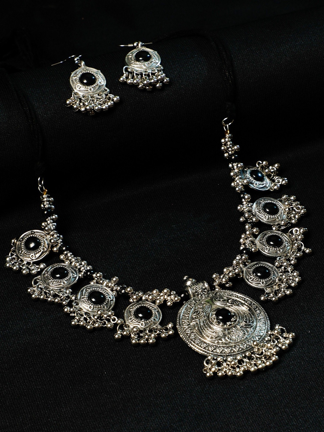 

Oxidized Heaven Sterling Silver Sliver-Plated Textured Necklace and Earrings