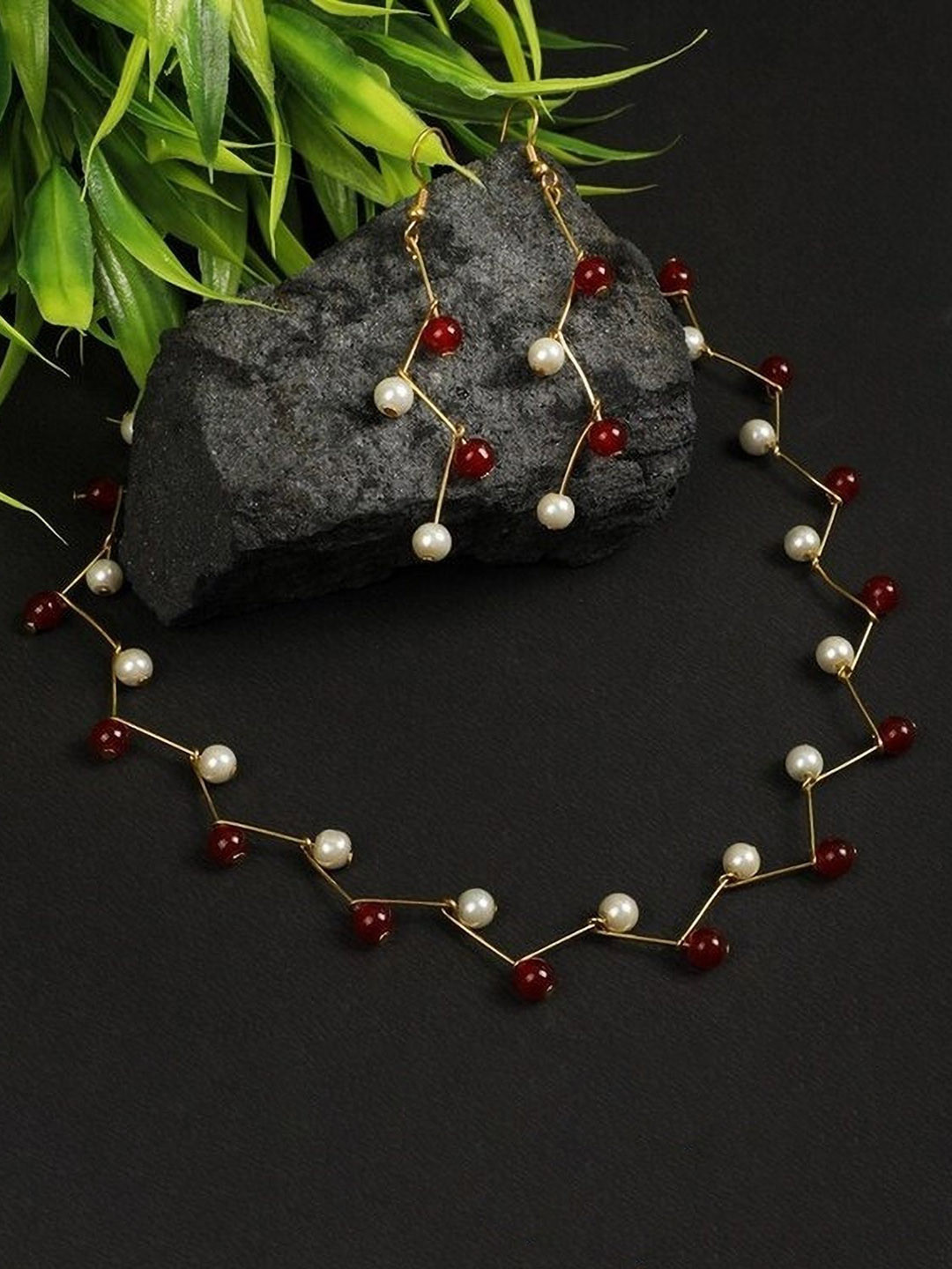 

Oxidized Heaven Gold-Plated Beaded Necklace and Earrings