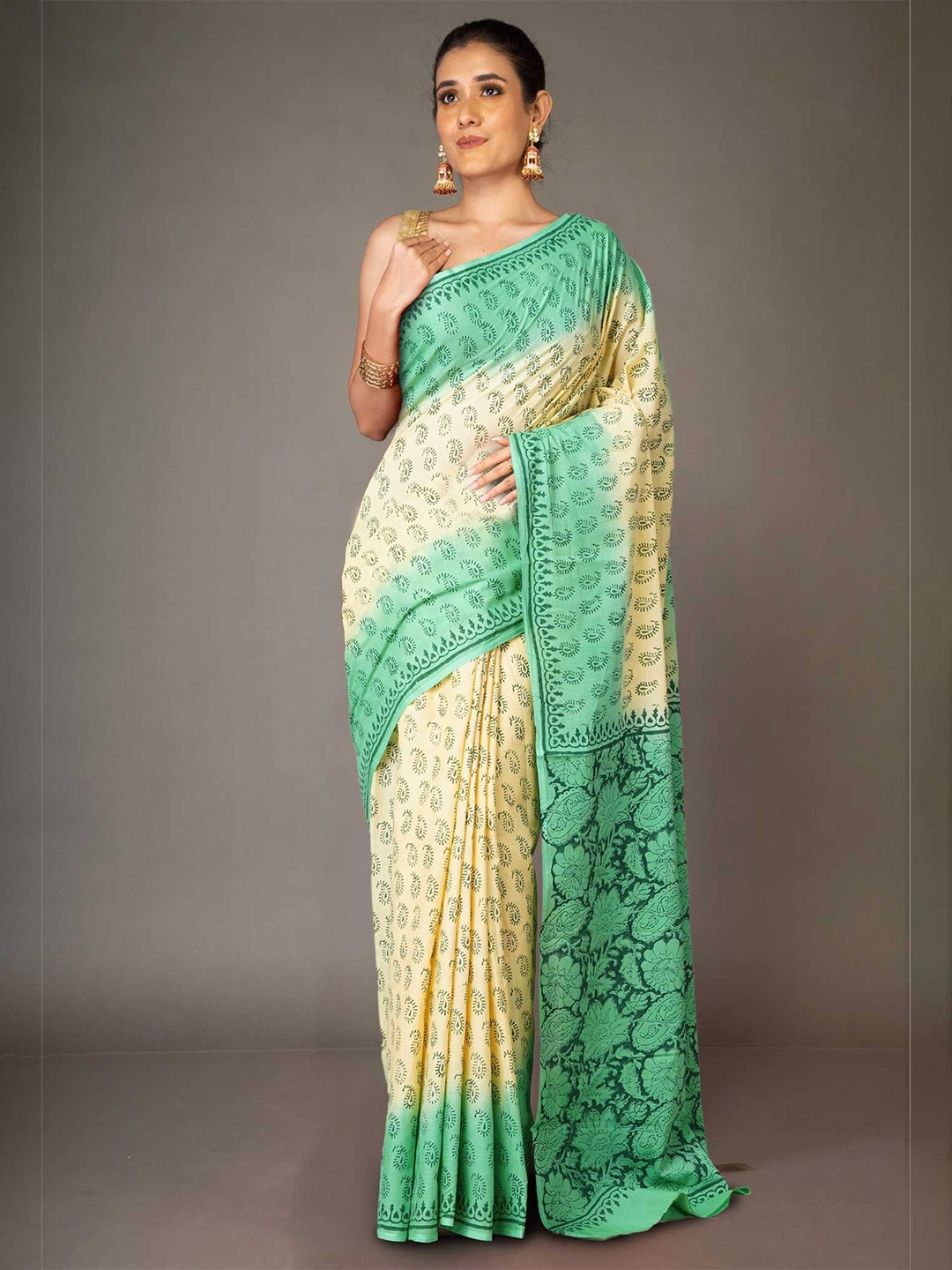 

Unnati Silks Ethnic Motifs Printed Pure Cotton Block Print Saree, Cream