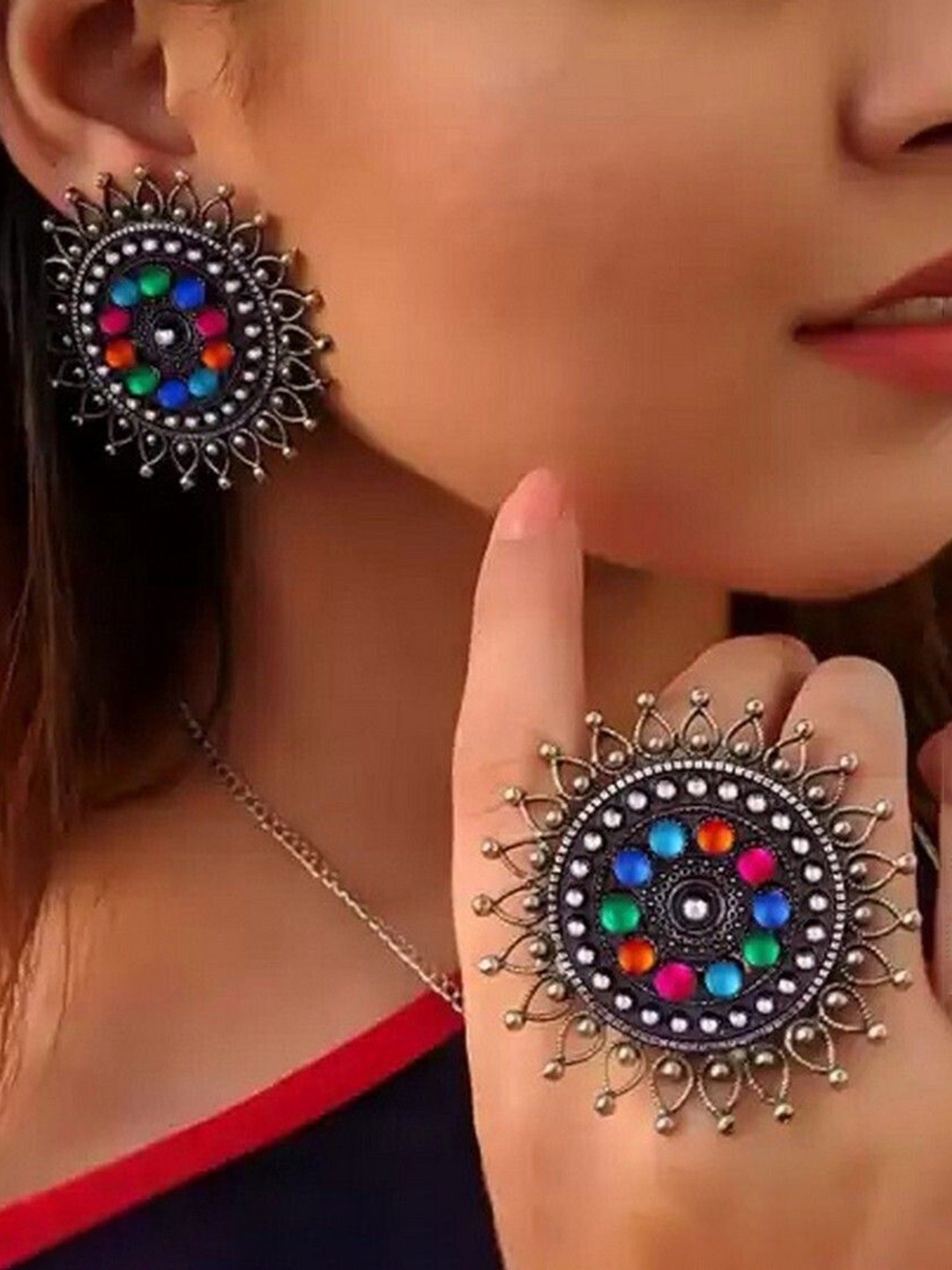 

Oxidized Heaven Sterling Silver Plated Stone Studded Jewellery Set