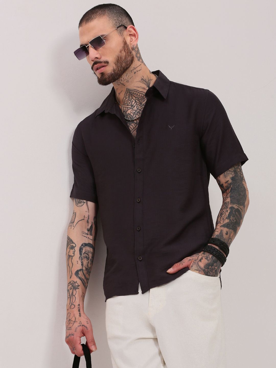 

SHOWOFF Men Comfort Spread Collar Solid Cotton Casual Shirt, Purple