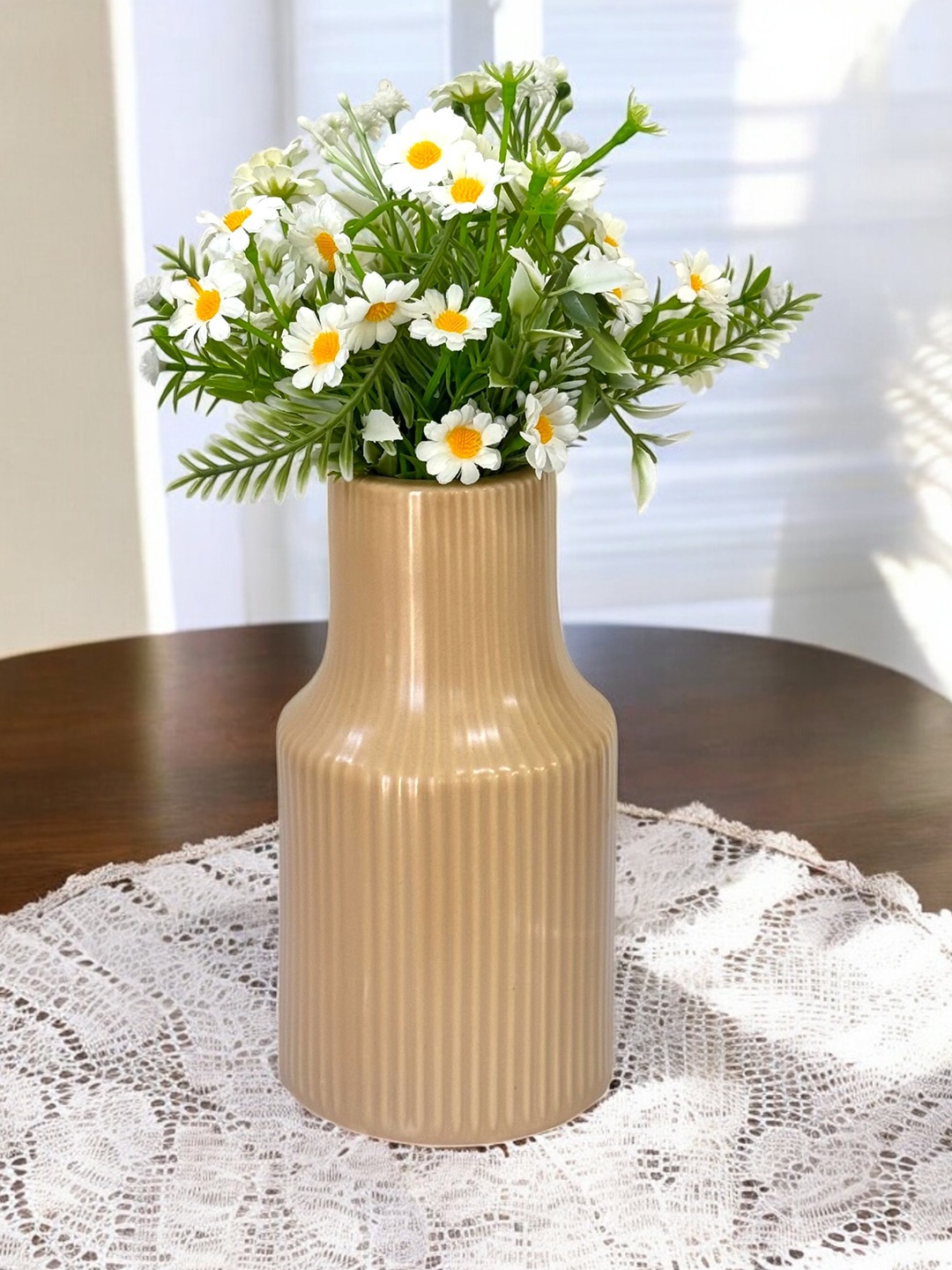 

Art Street Coffee-Brown Glossy Ceramic Pleated Decorative Flower Vase