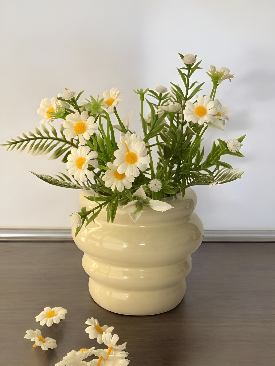 

Art Street Pink Ceramic Decorative Flower Vase