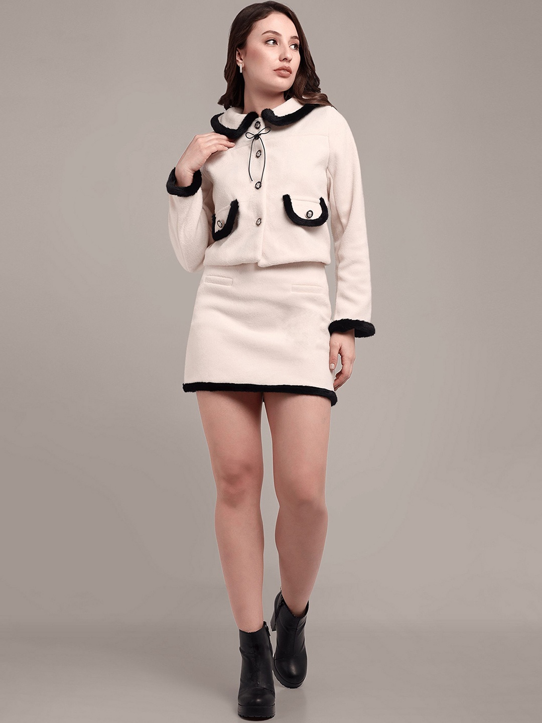 

iki chic Off White Shirt Collar Colorblocked Shirt & Skirt
