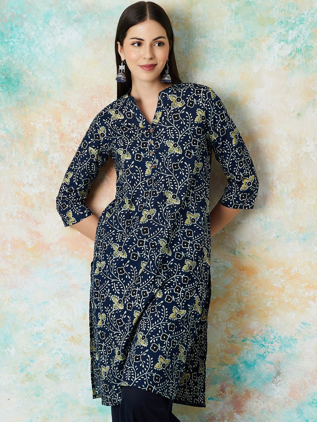 

Melange by Lifestyle Floral Printed Mandarin Collar Cotton Straight Kurta, Violet