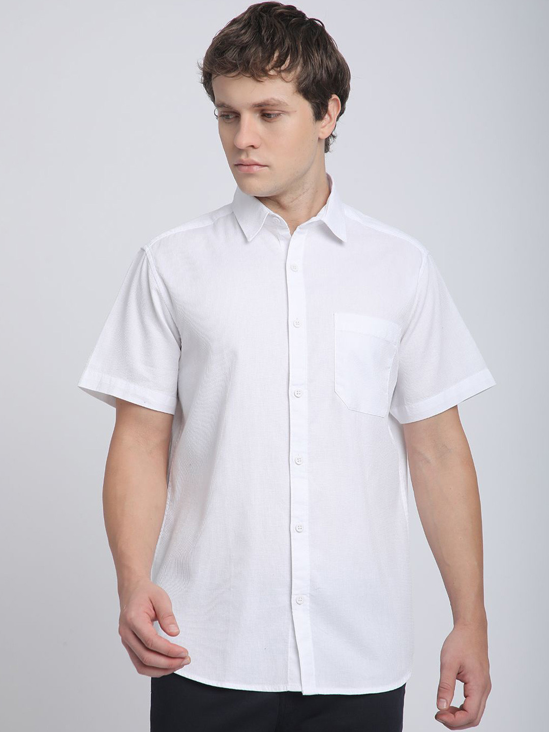 

R&B Men Spread Collar Textured Cotton Casual Shirt, White