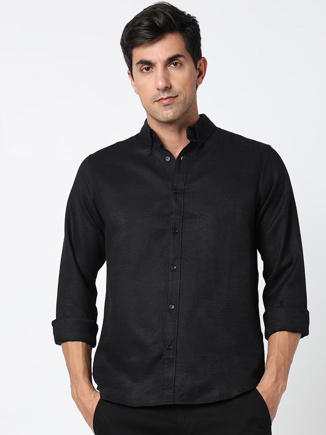 

R&B Men Button-Down Collar Textured Casual Shirt, Black