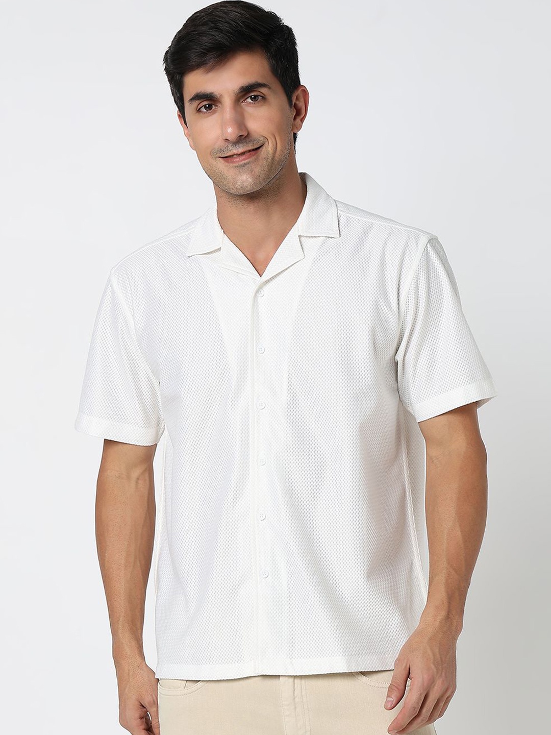 

R&B Men Cuban Collar Textured Casual Shirt, White