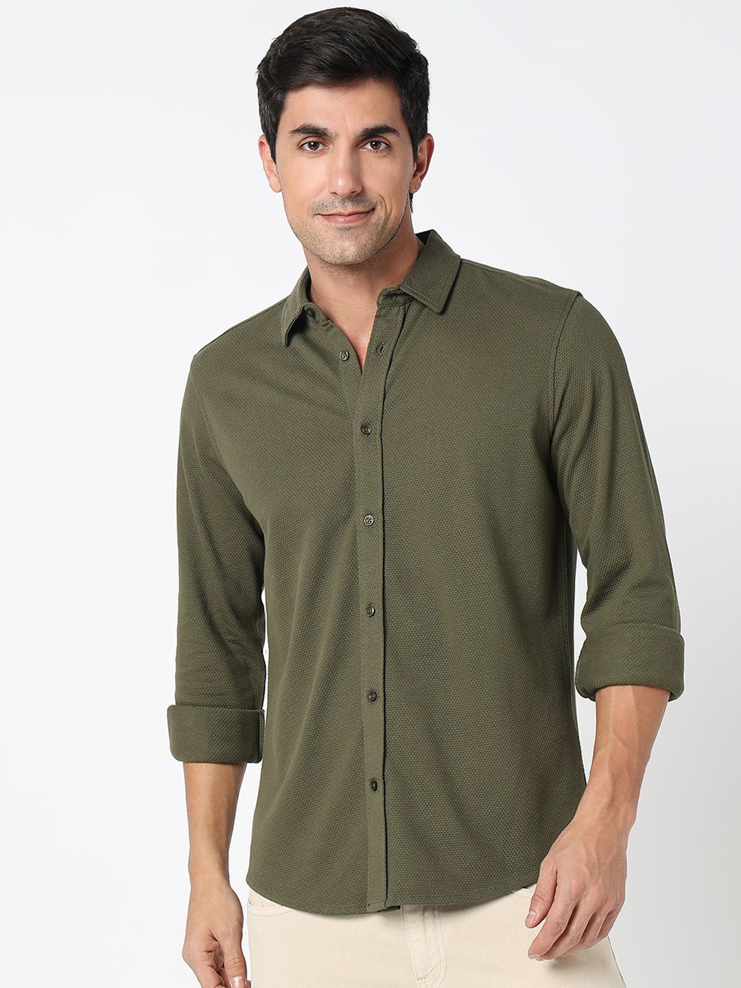 

R&B Men Spread Collar Textured Cotton Casual Shirt, Olive