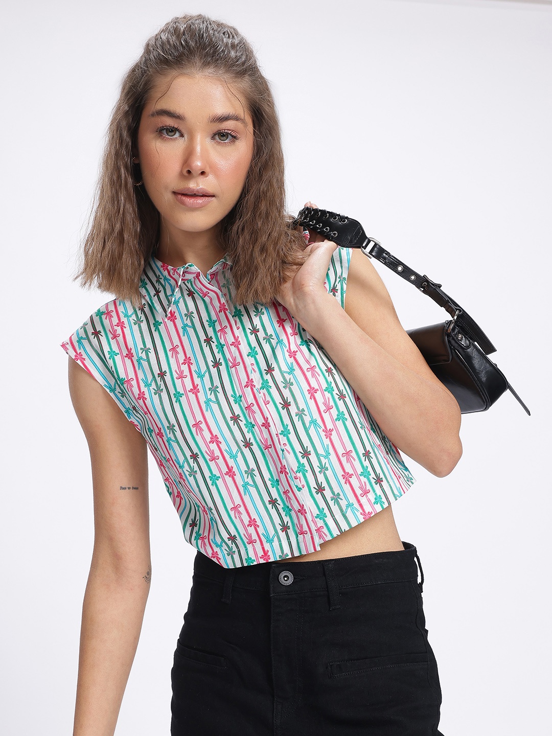 

glitchez Bow Print Cropped Shirt, White