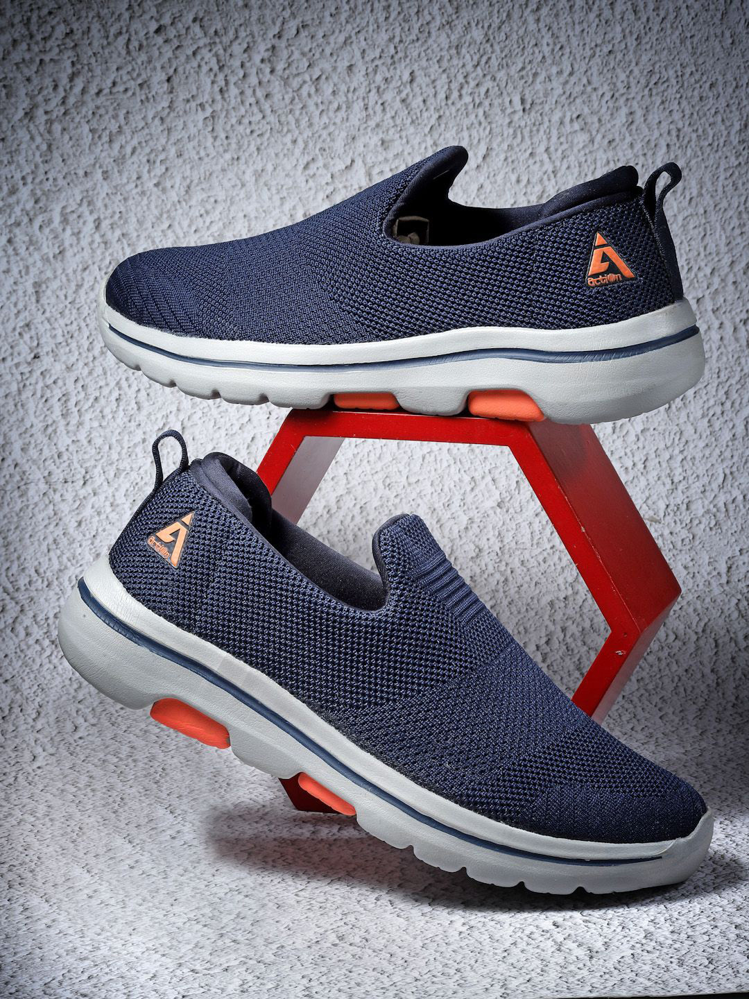 

Action Men Mesh Running Non-Marking Shoes, Navy blue