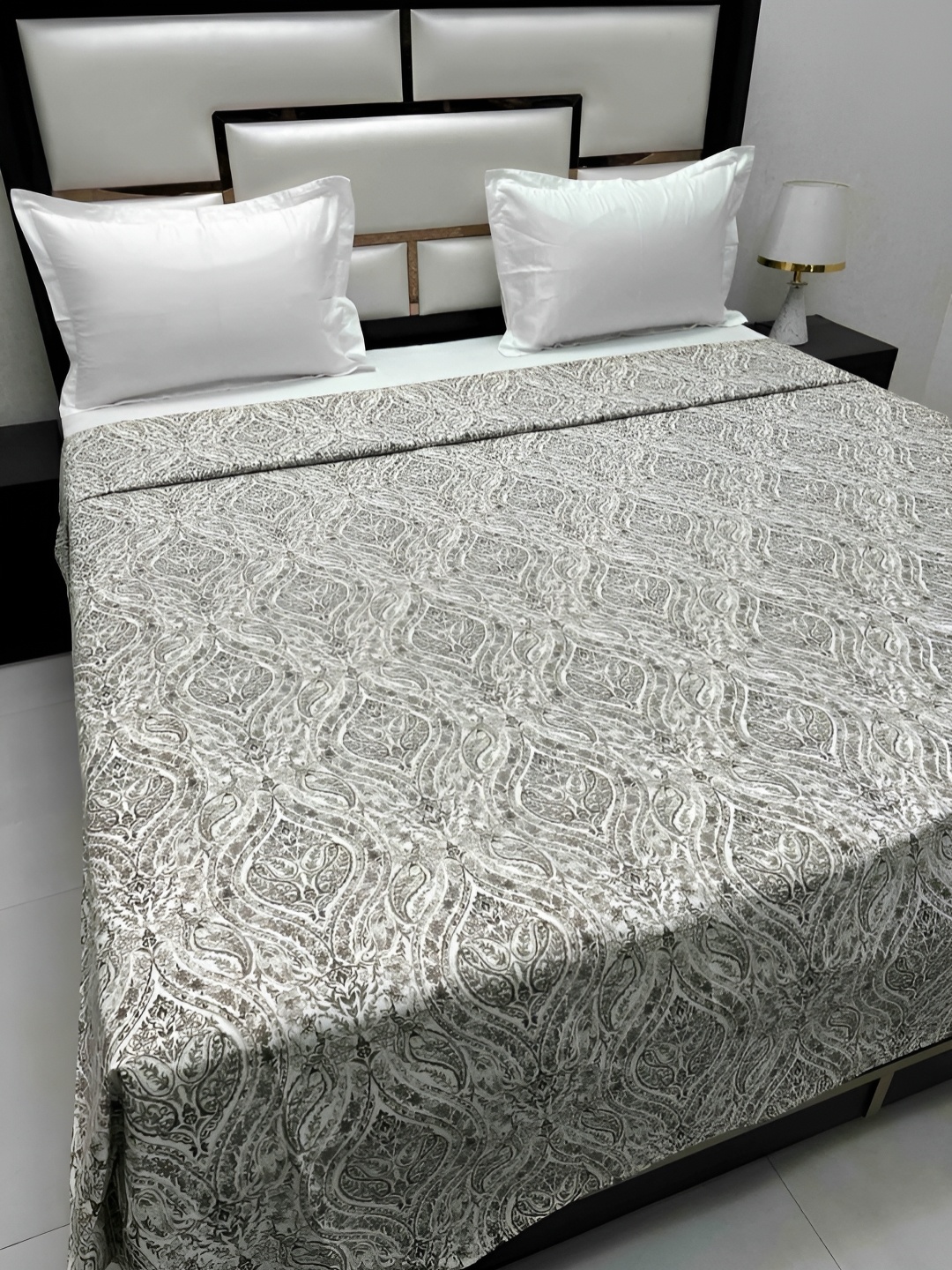 

Pure Decor Cotton Double Bed King Size Winter Duvet Cover for Comforter Quilt & Rajai, White