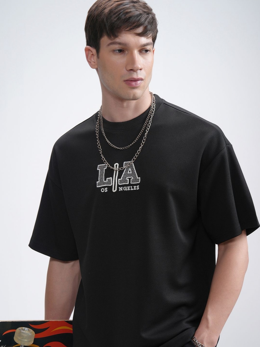 HIGHLANDER Men Round Neck Half Sleeve Oversized Embellished T- Shirt, Black