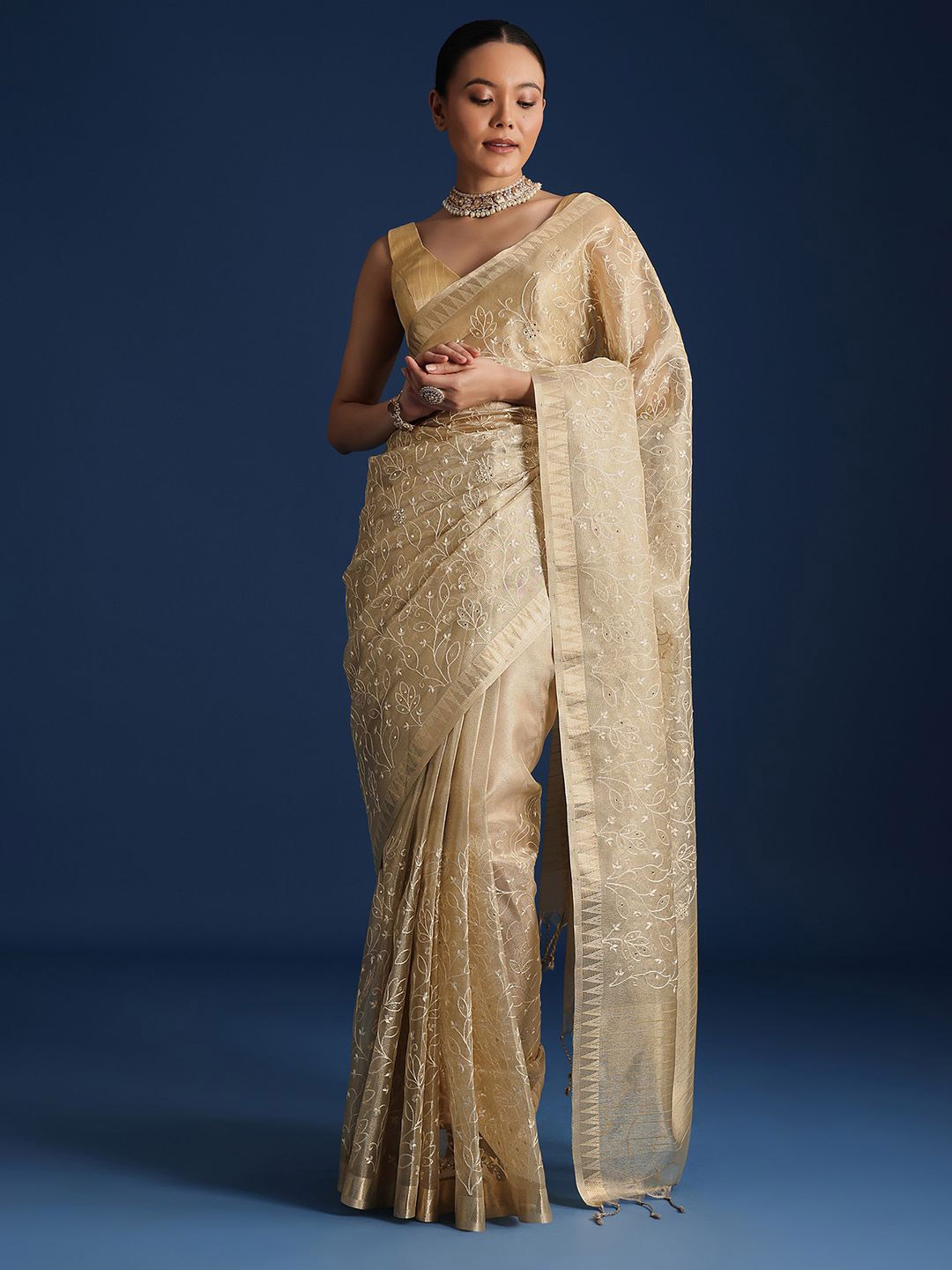 

KALKI Fashion Ethnic Motifs Sequinned Tissue Saree, Gold