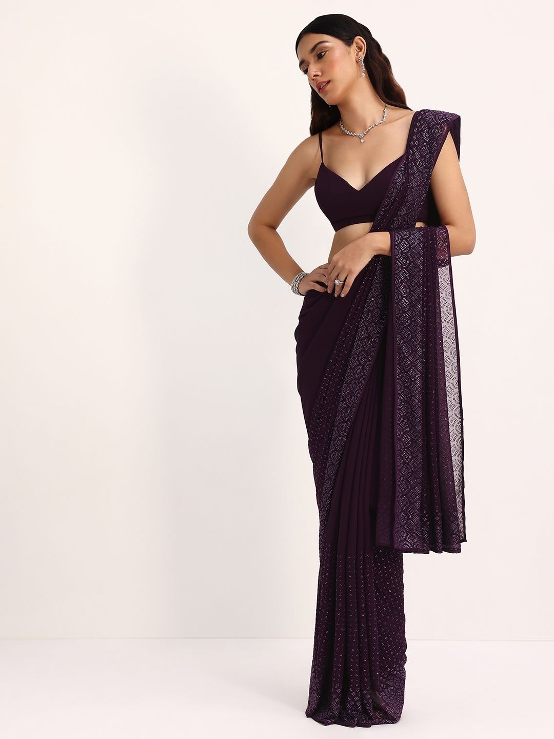 

KALKI Fashion Embellished Beads and Stones Saree, Purple