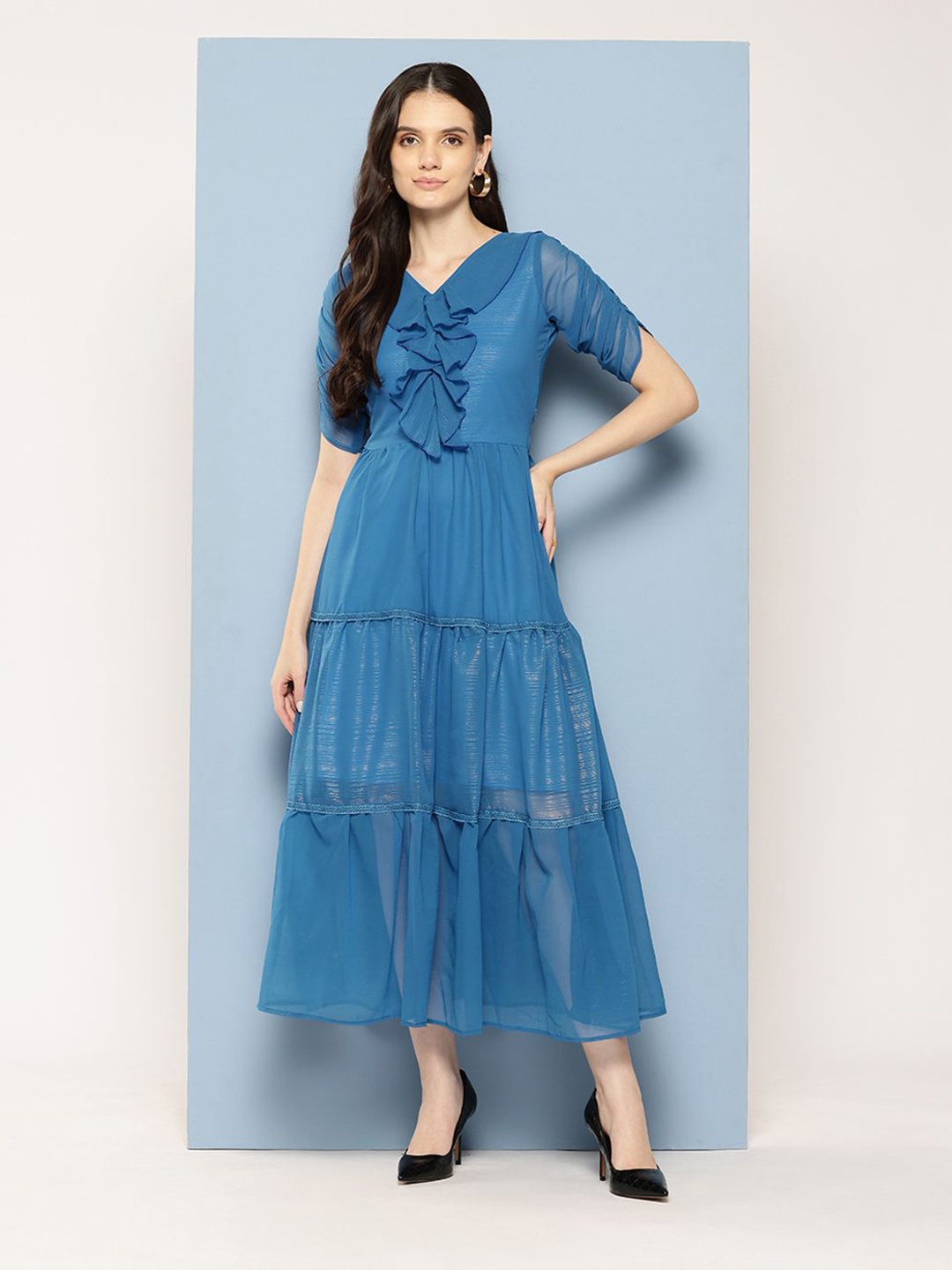 

The Roadster Lifestyle Co Women Georgette Fit and Flare Midi Dress, Blue