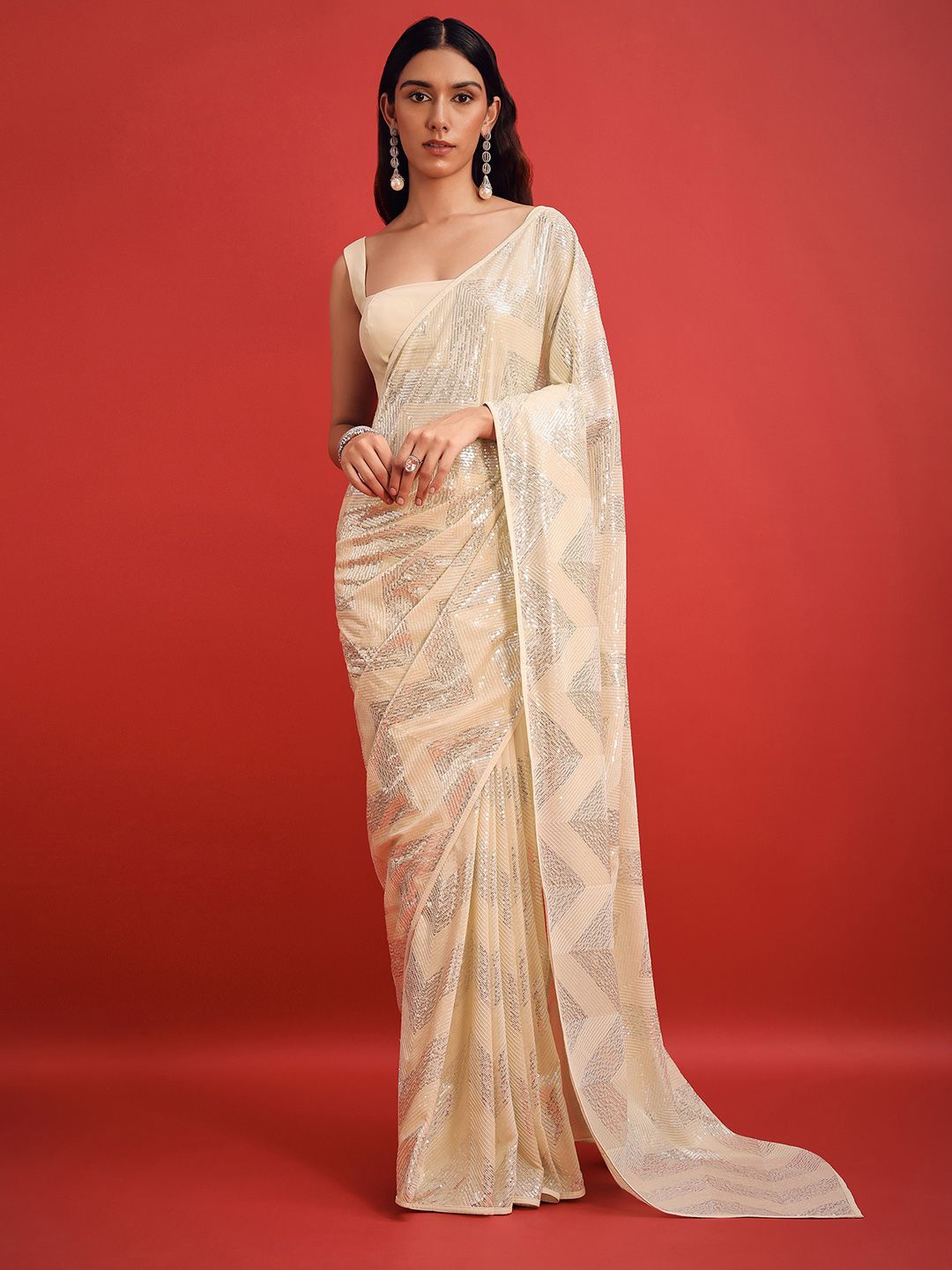 

KALKI Fashion Embellished Sequinned Saree, Off white