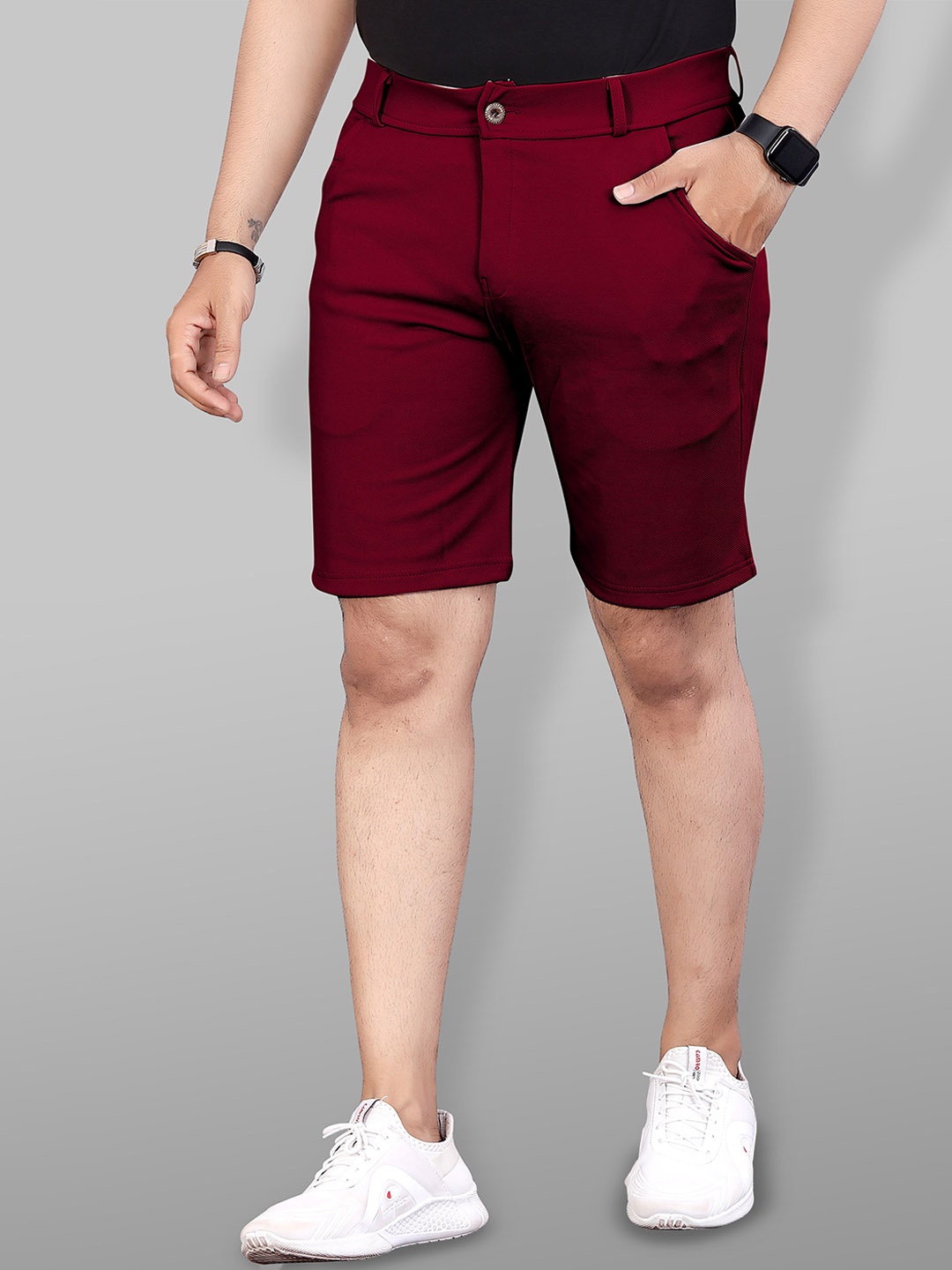 

INDICLUB Men Mid-Rise Regular Shorts, Maroon