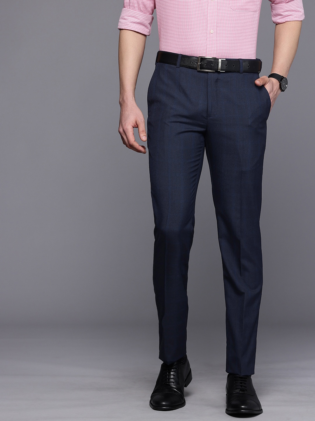 

Raymond Men Checked Slim Fit Formal Trousers, Navy blue