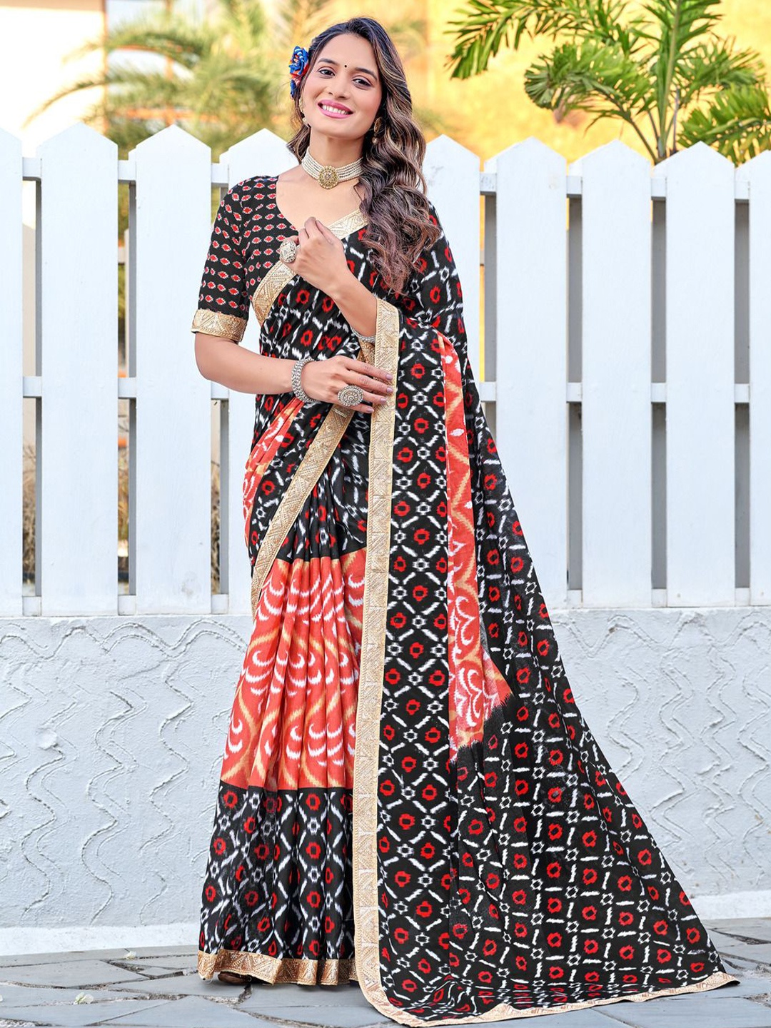 

Anouk Ethnic Motifs Printed Pure Cotton Saree, Black