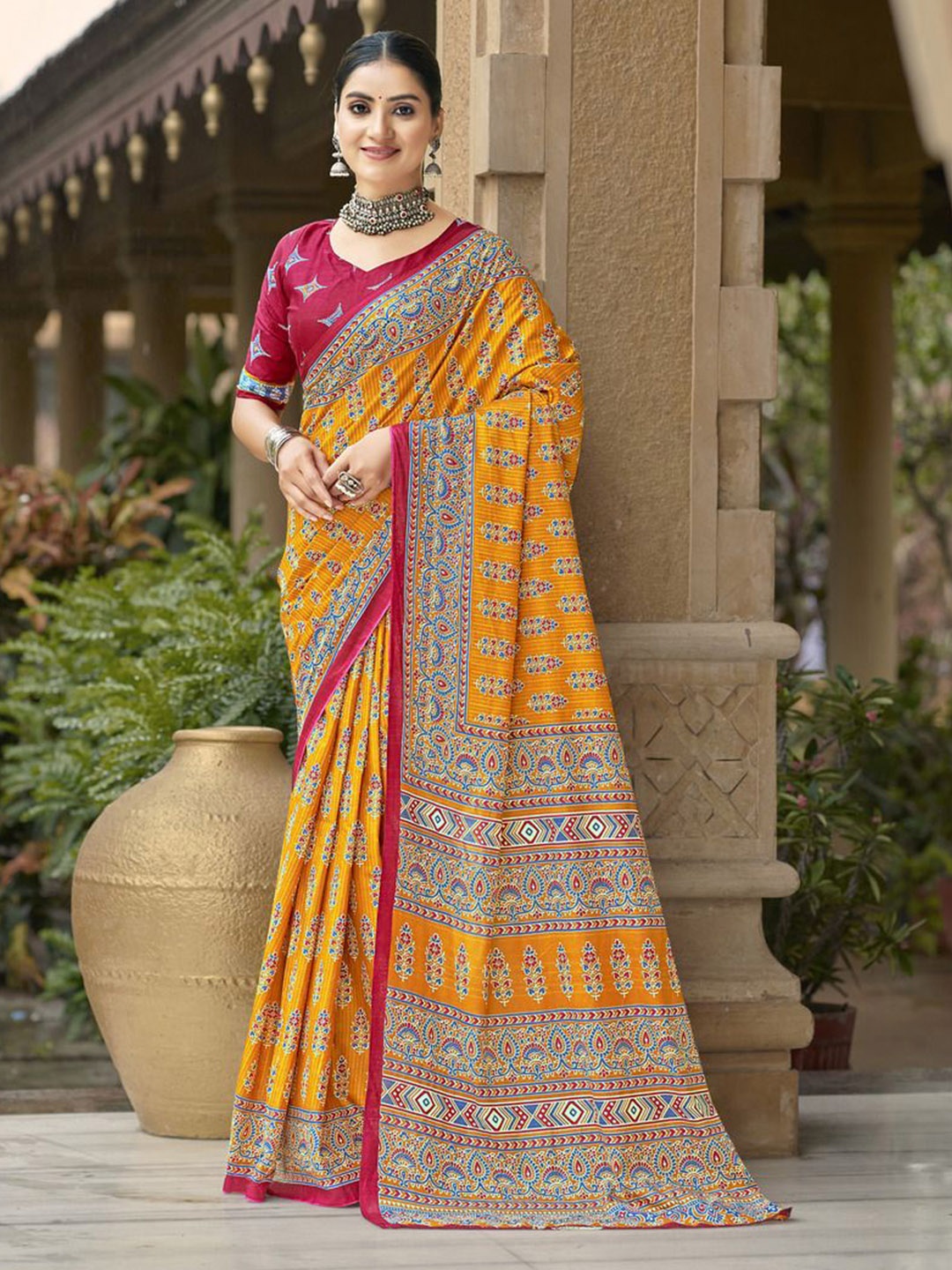 

Anouk Ethnic Motifs Printed Pure Cotton Saree, Orange