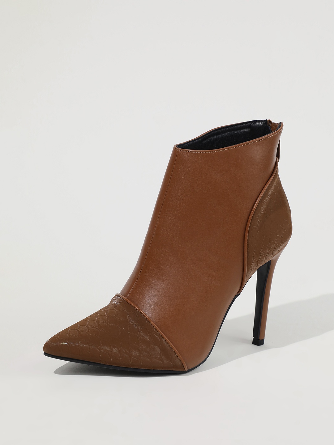 

LULU & SKY Women High-Heel Pointed Toe Mid-Top Regular Boots, Brown