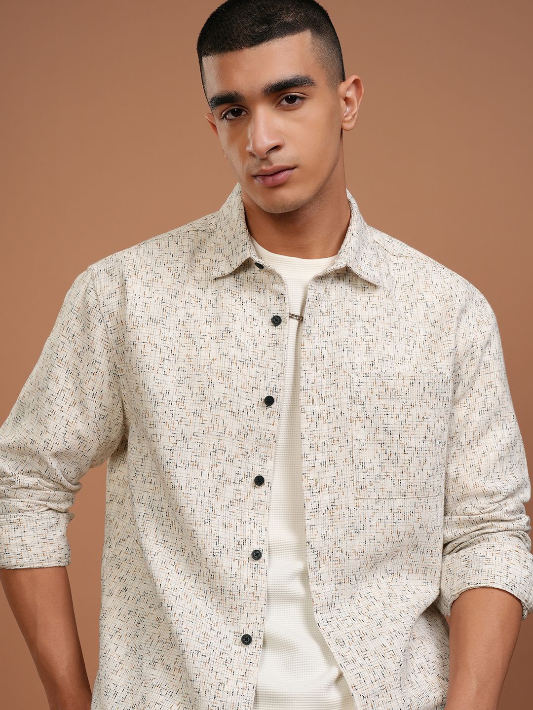 

HIGHLANDER Men Grindle Yarn Checked Relaxed Shirt, Cream