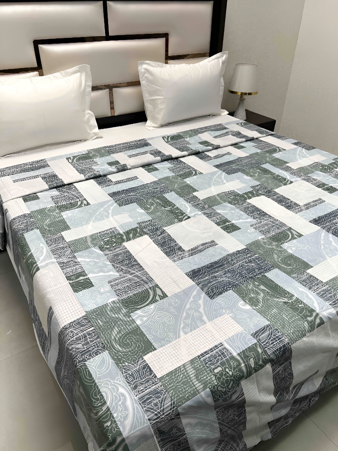 

Pure Decor Cotton Double Bed King Size Winter Duvet Cover for Comforter Quilt & Rajai, White