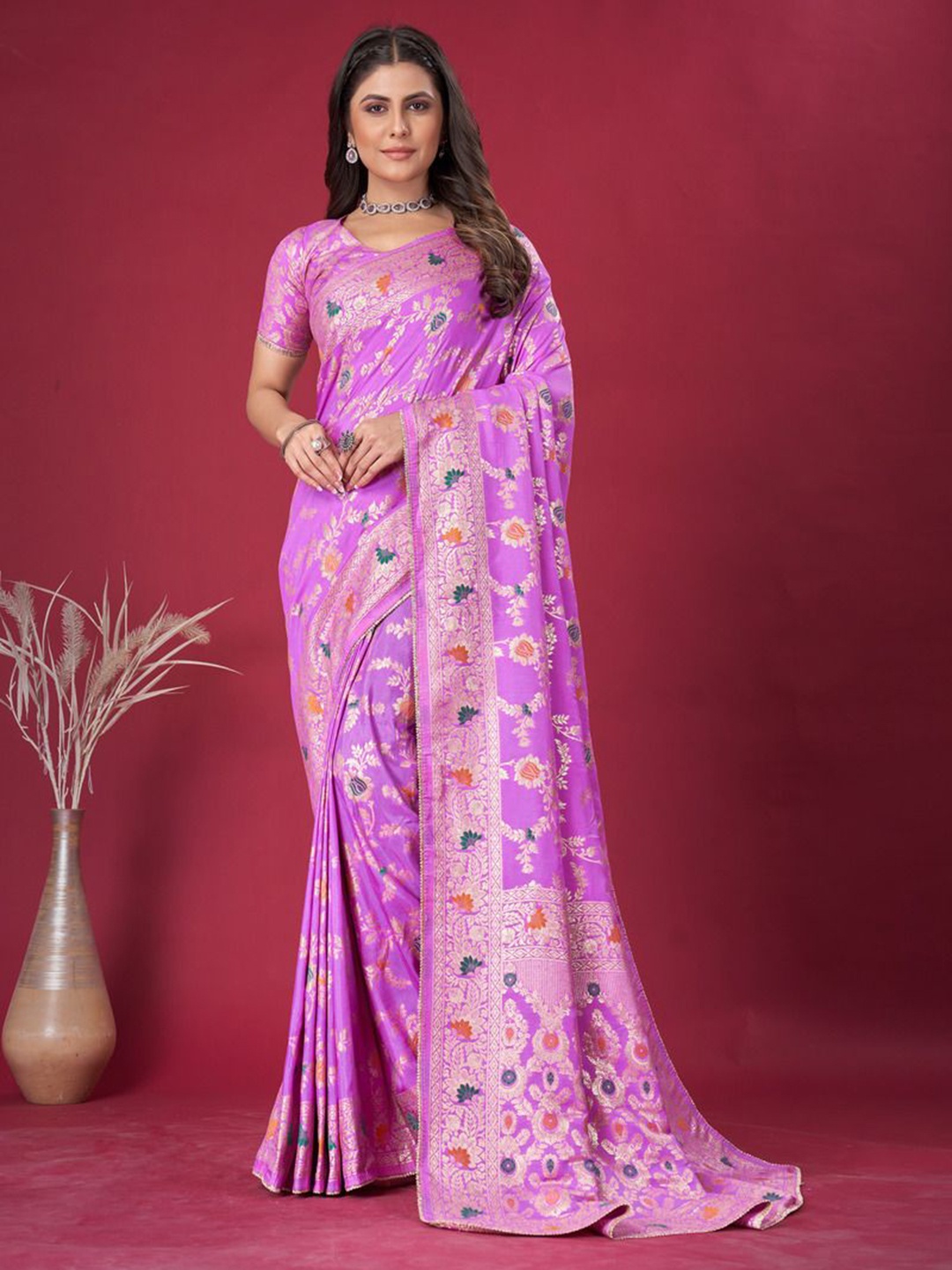 

Krimmple Woven Design Zari Saree, Lavender