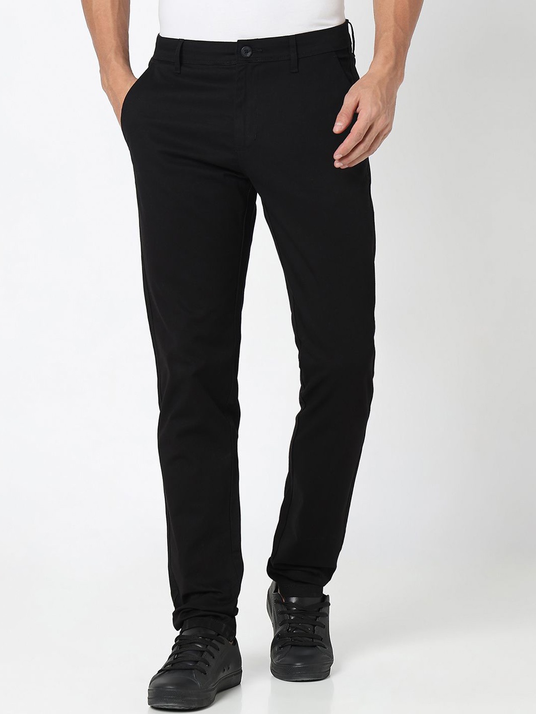 

R&B Men Slim Fit Cotton Trousers, Black