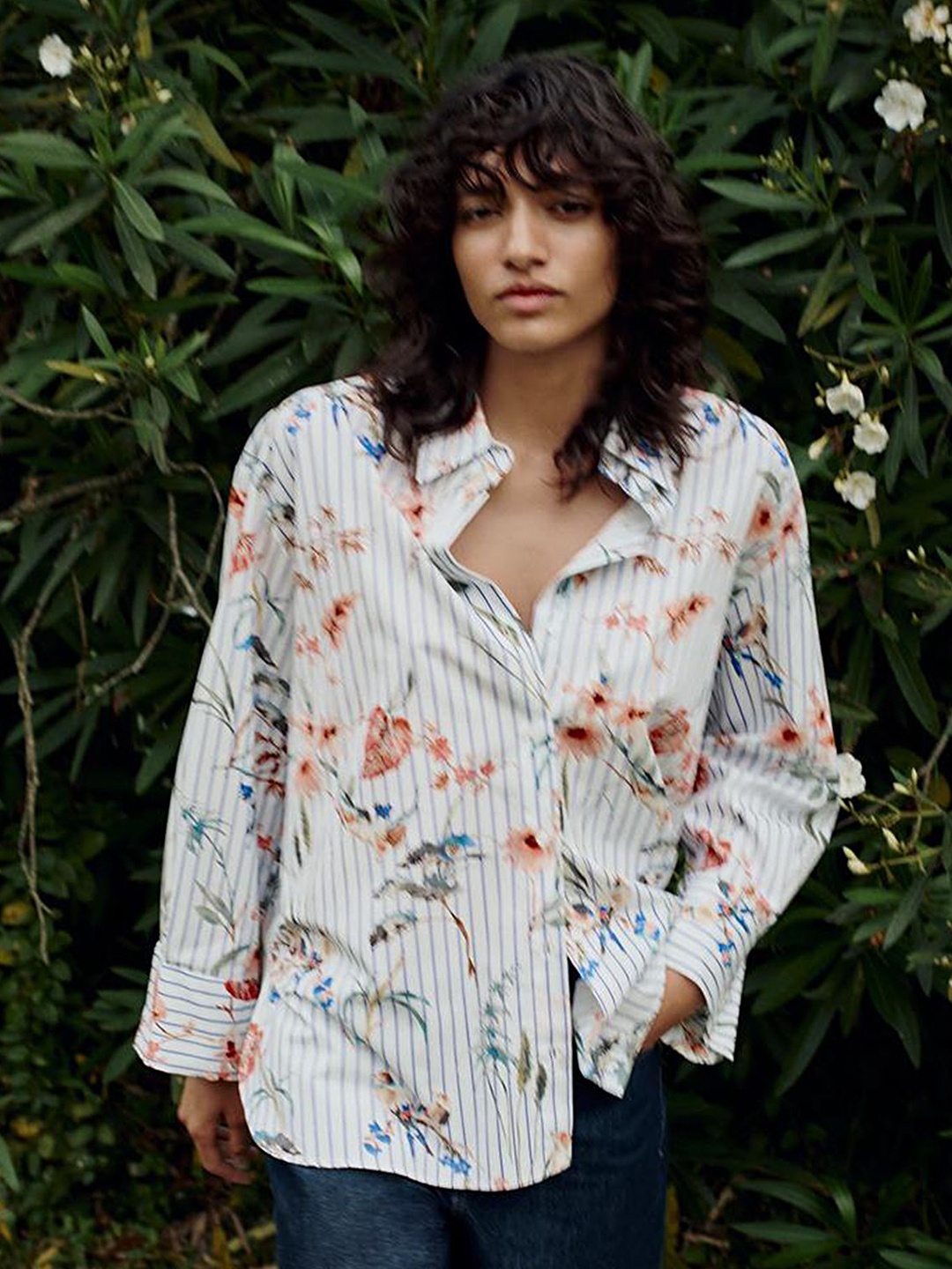 

LULU & SKY Women Spread Collar Floral Printed Relaxed Fit Casual Shirt, White