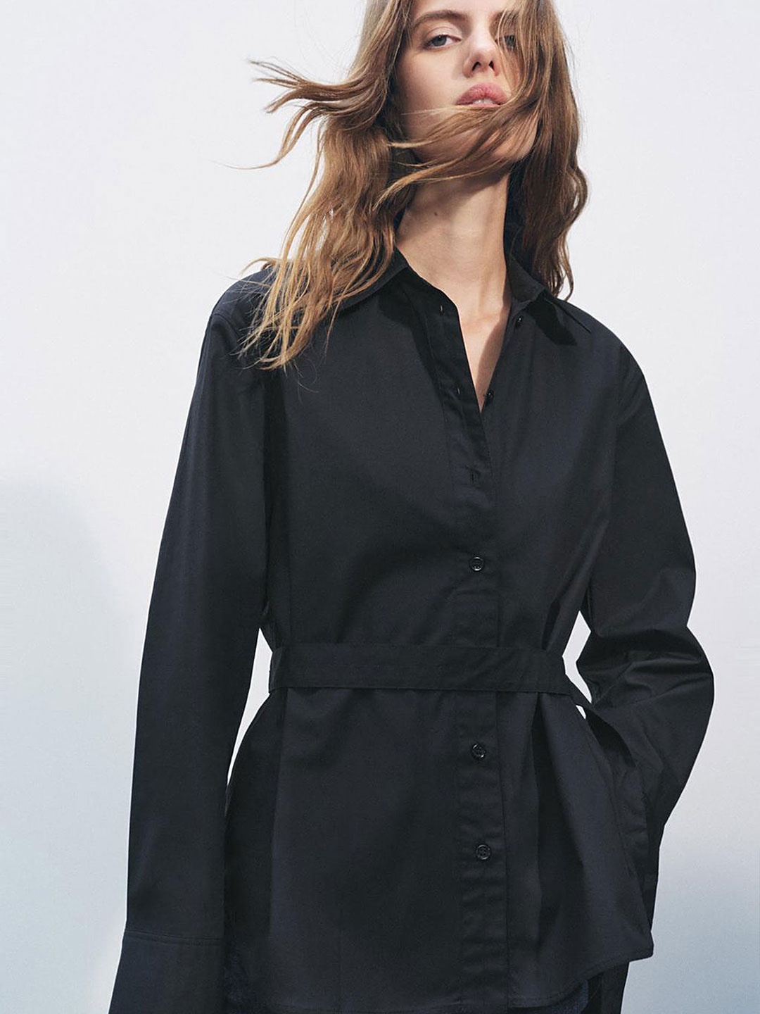 

LULU & SKY Women Solid Relaxed Fit Drop-Shoulder Sleeves Casual Shirt, Black