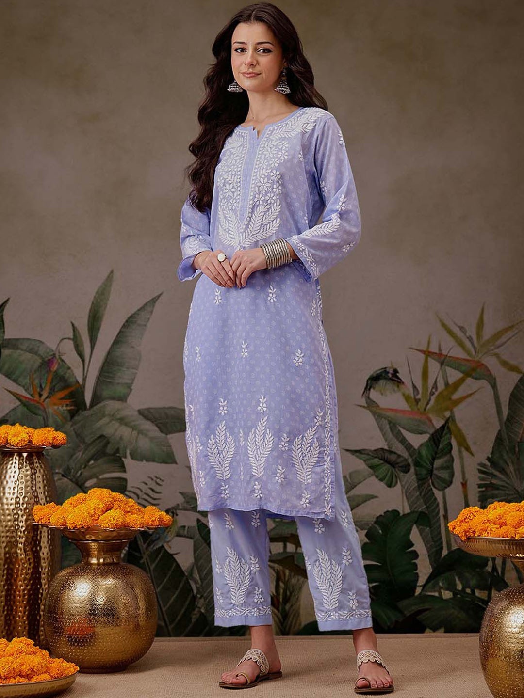 

ADA Floral Embroidered Notch Neck Chikankari Straight Kurta With Trousers, Blue