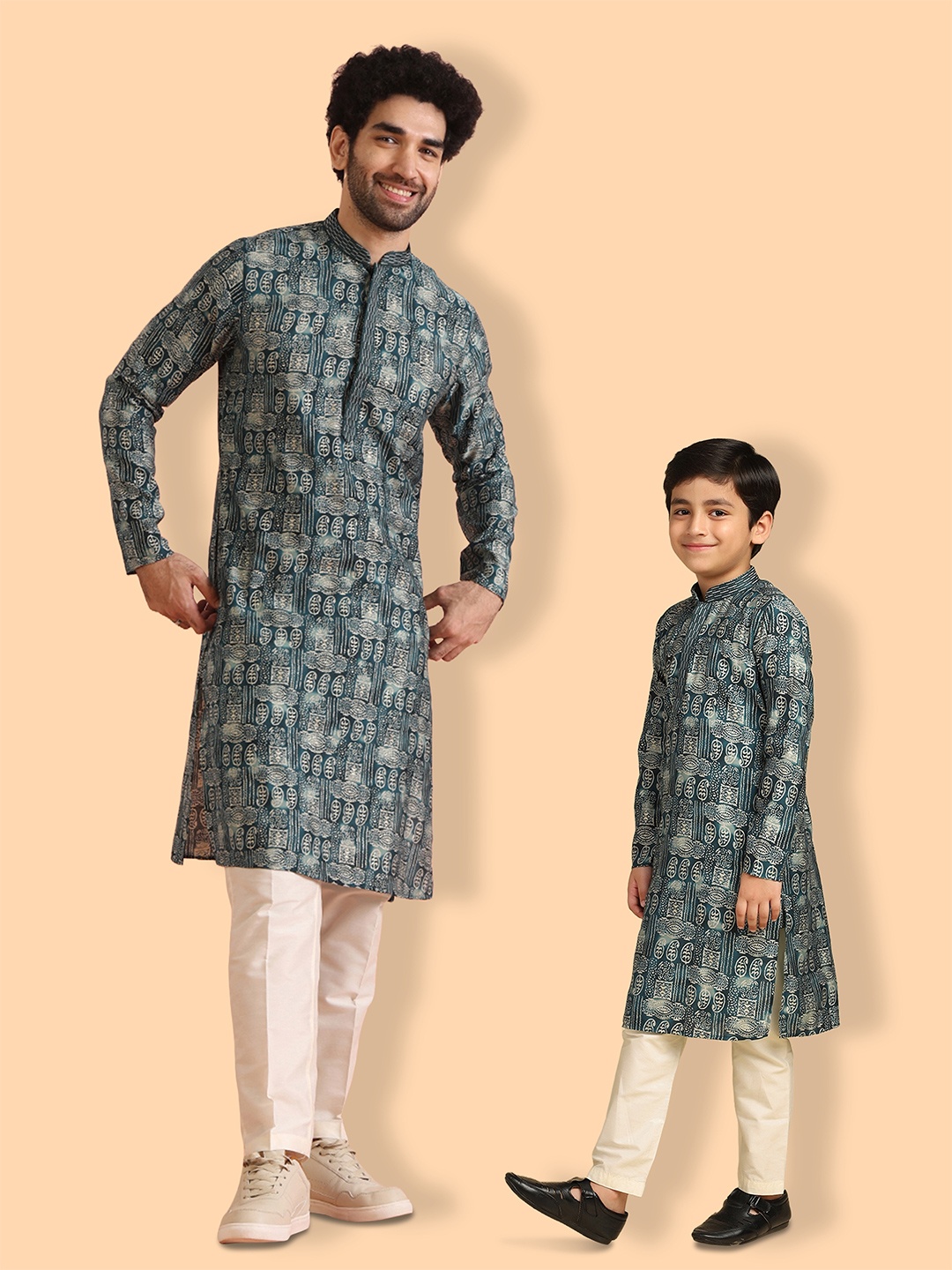 

KISAH Ethnic Motifs Printed Mandarin Collar Thread Work Straight Kurta with Churidar, Turquoise blue