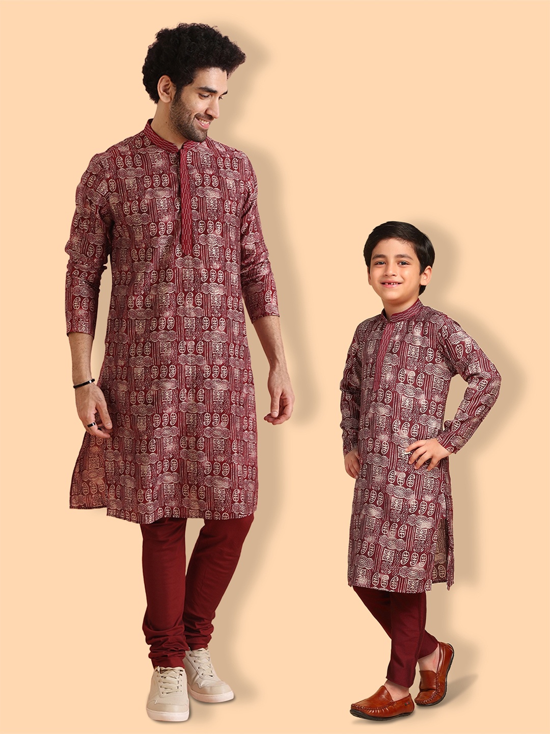 

KISAH Boys Paisley Printed Straight Kurta With Pyjama, Maroon