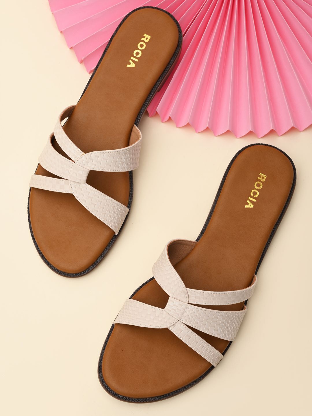 

Rocia Women Open Toe Flats, Beige