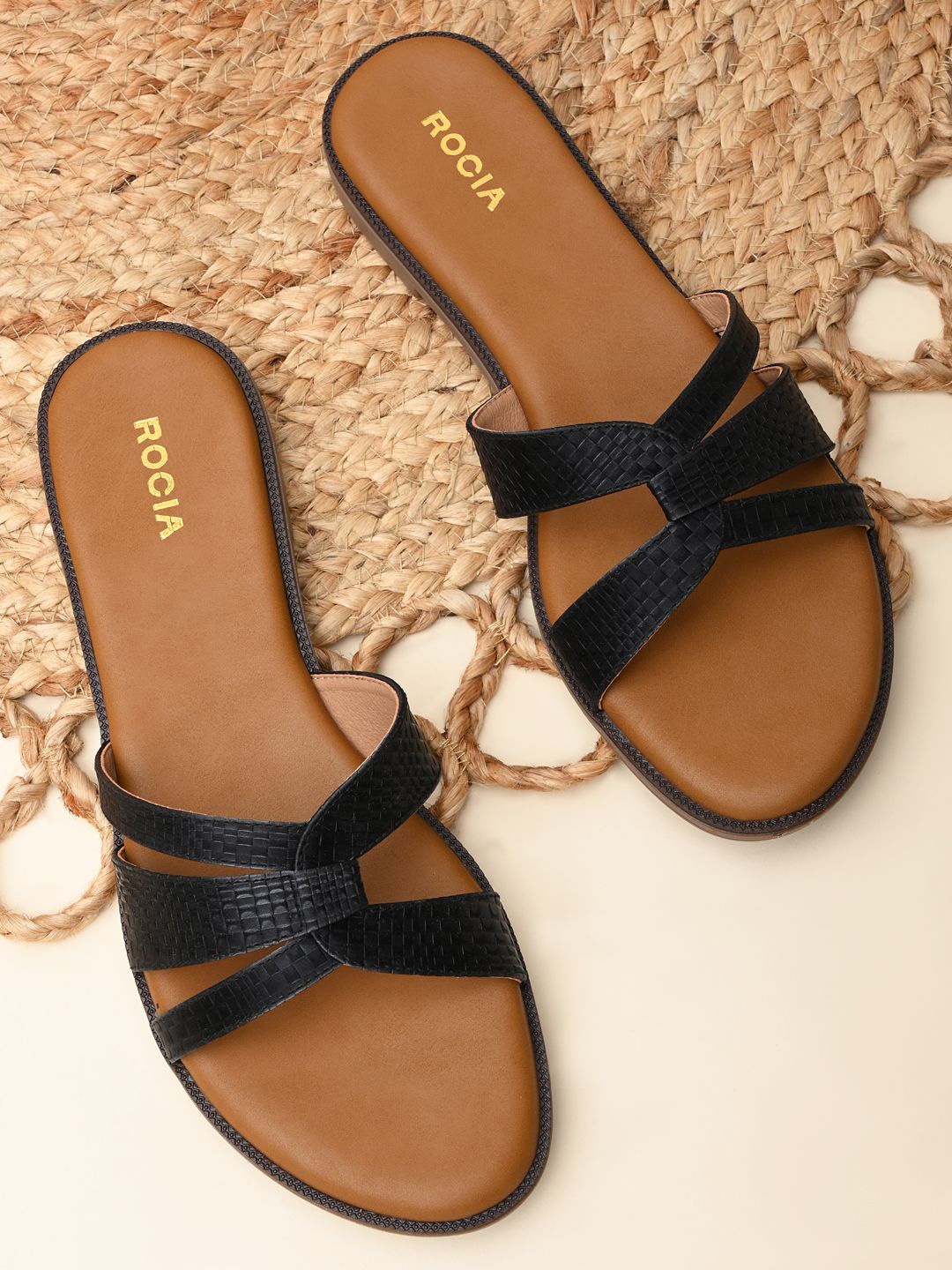 

Rocia Women Open Toe Flats, Black