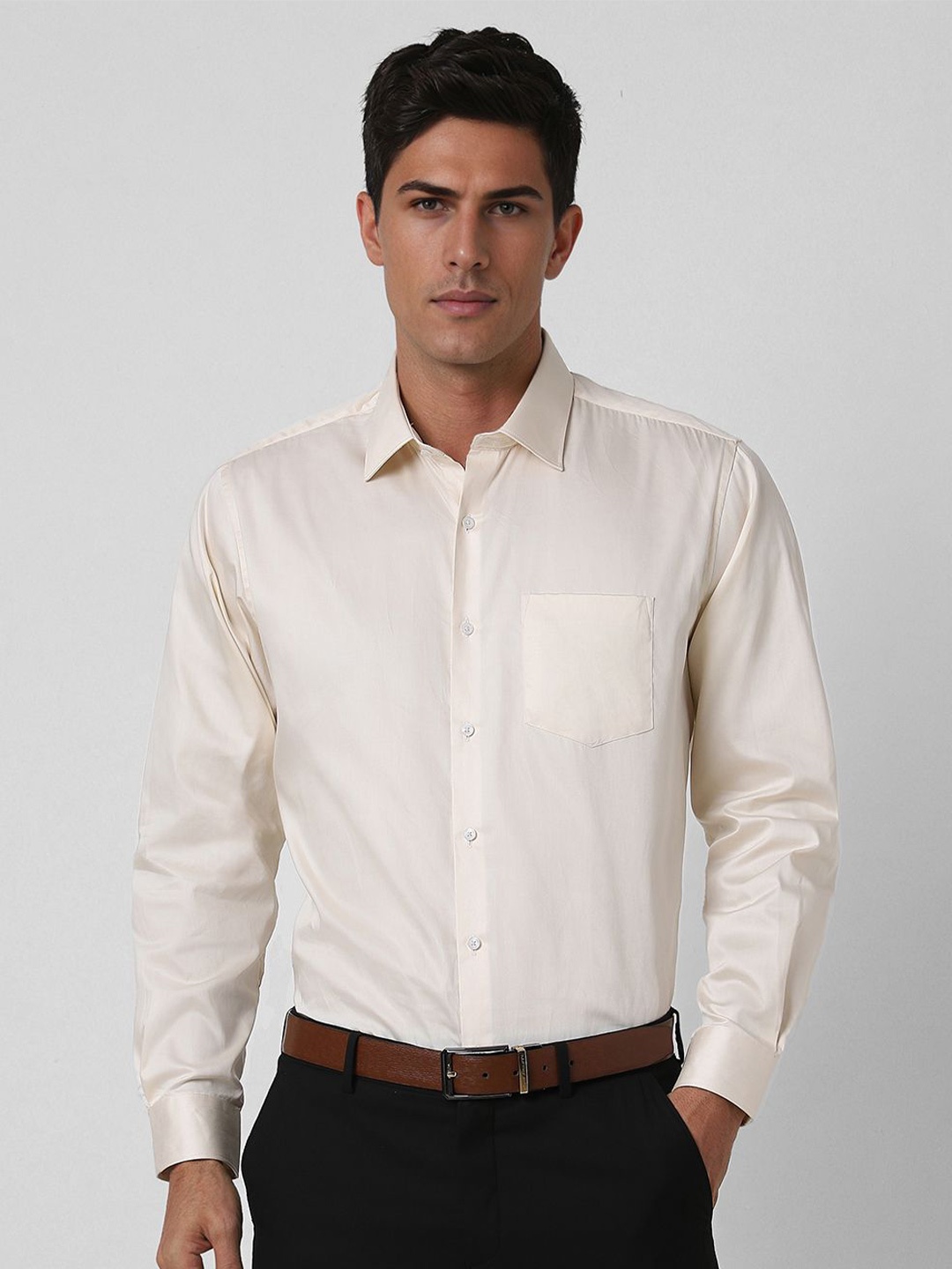 

Van Heusen Men Spread Collar Solid Cotton Formal Shirt, Beige