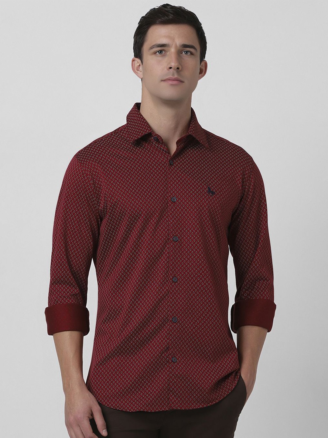 

Van Heusen Sport Men Conversational Printed Pure Cotton Casual Shirt, Red