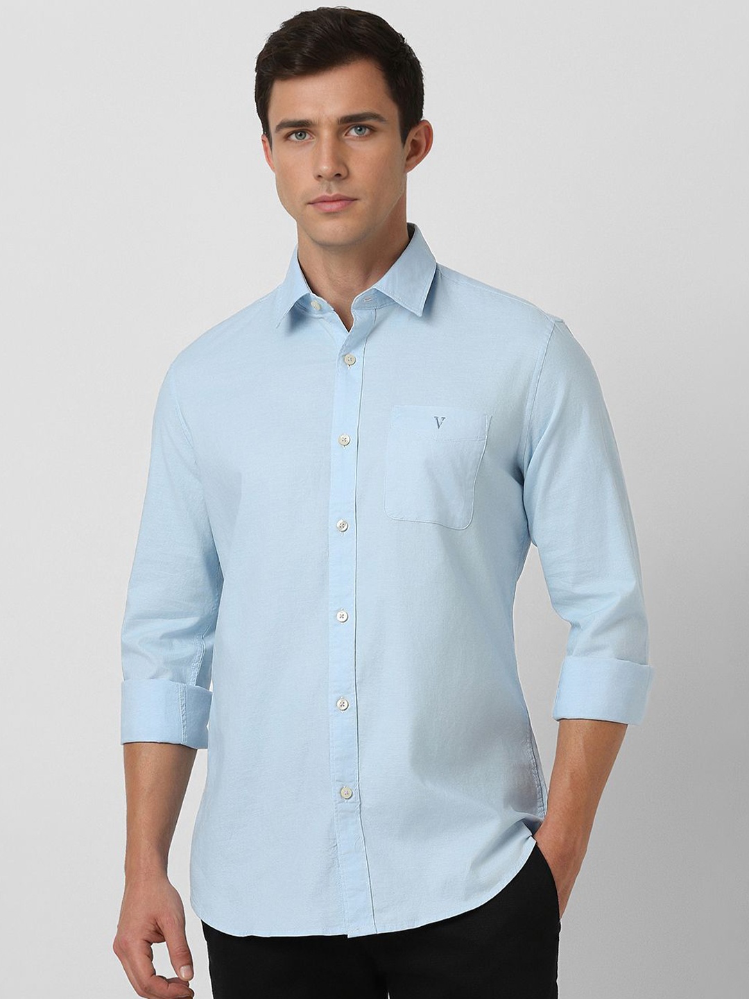 

Van Heusen Sport Men Slim Fit Solid Cotton Casual Shirt, Blue