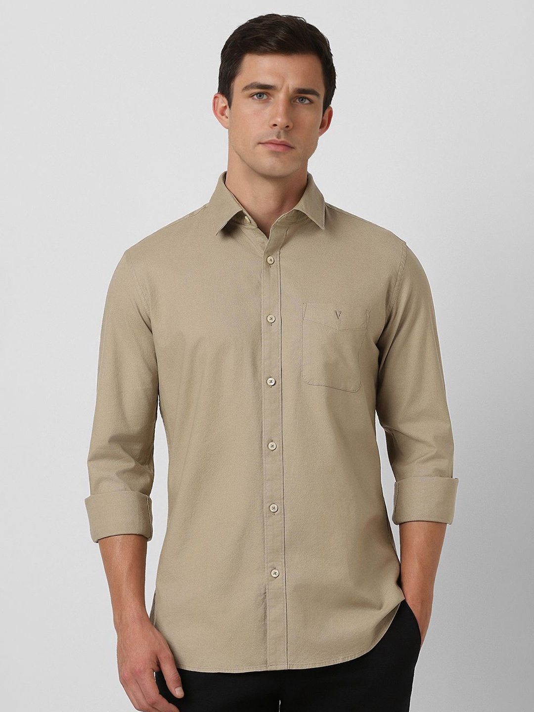 

Van Heusen Sport Men Solid Slim Fit Opaque Cotton Casual Shirt, Beige