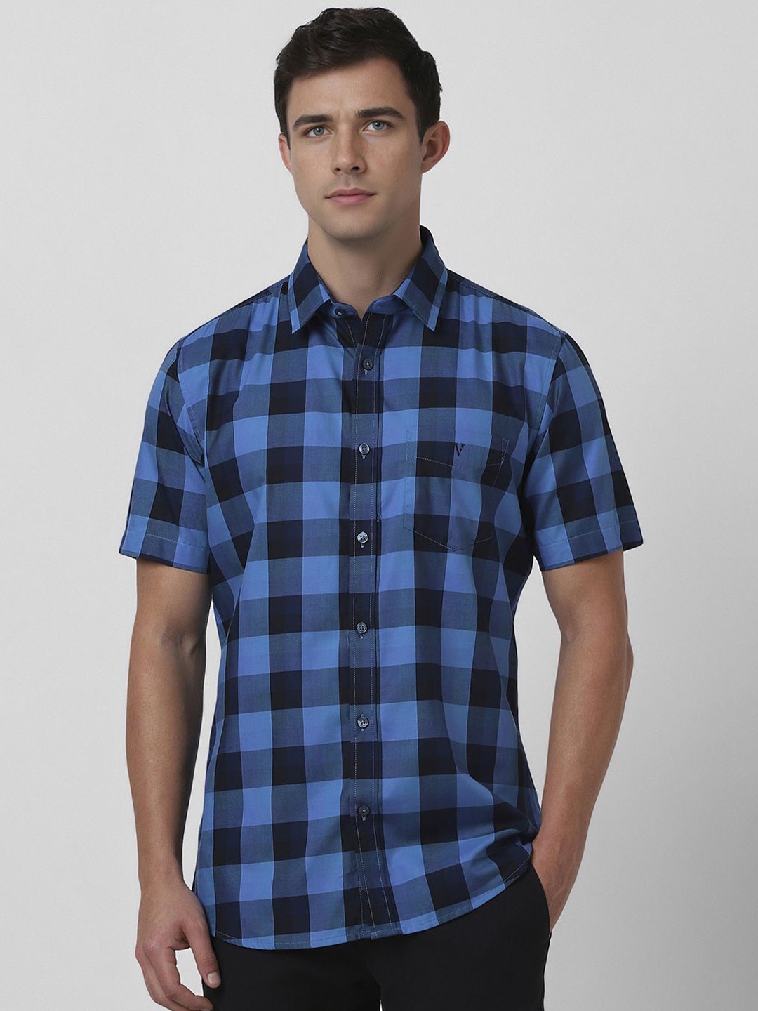 

Van Heusen Sport Men Slim Fit Gingham Checked Solid Cotton Casual Shirt, Blue