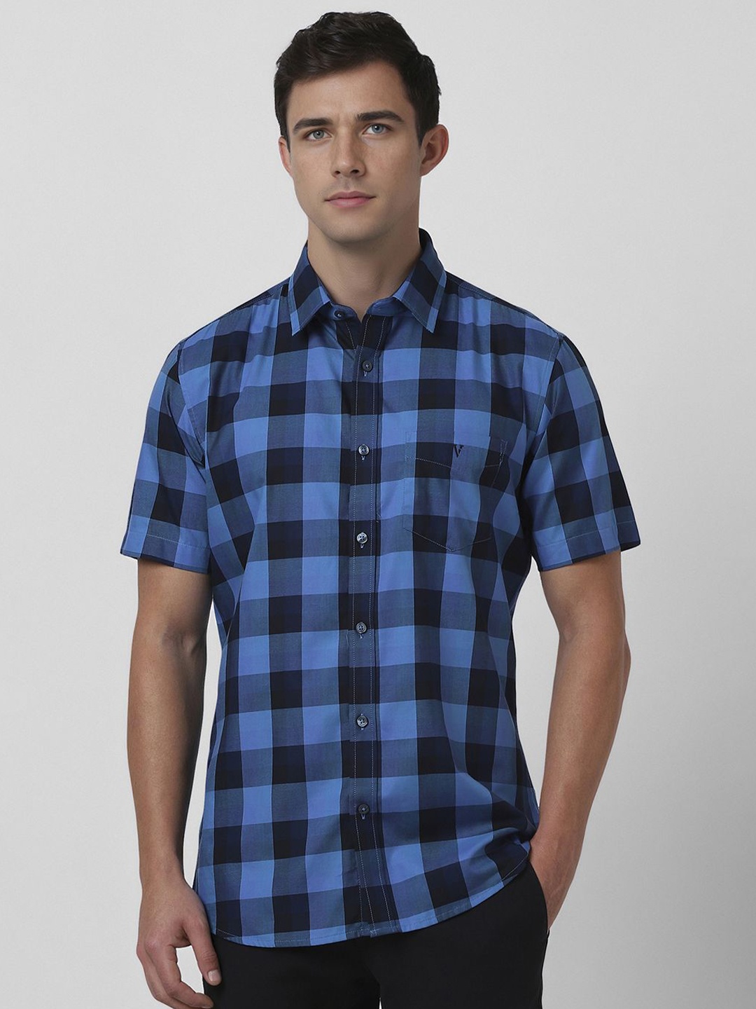 

Van Heusen Sport Men Slim Fit Checked Cotton Casual Shirt, Blue