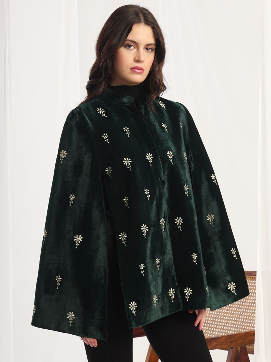 

Zamour Women Stand Collar Floral Embroidered Casual Tailored Jacket, Green