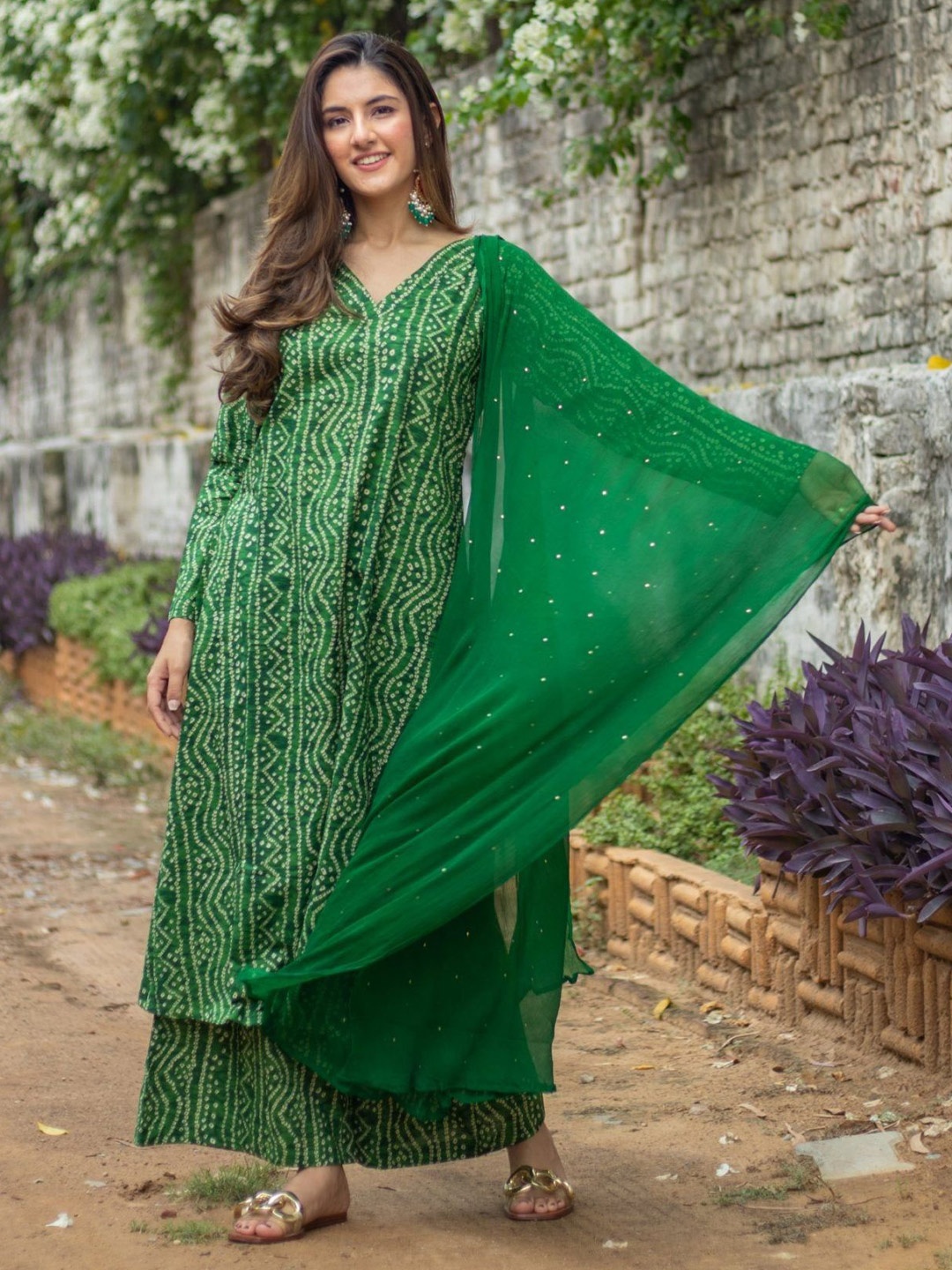 

DIMPLE DESIGN STUDIO Bandhani Printed Regular Pure Cotton Kurta with Palazzos & Dupatta, Green